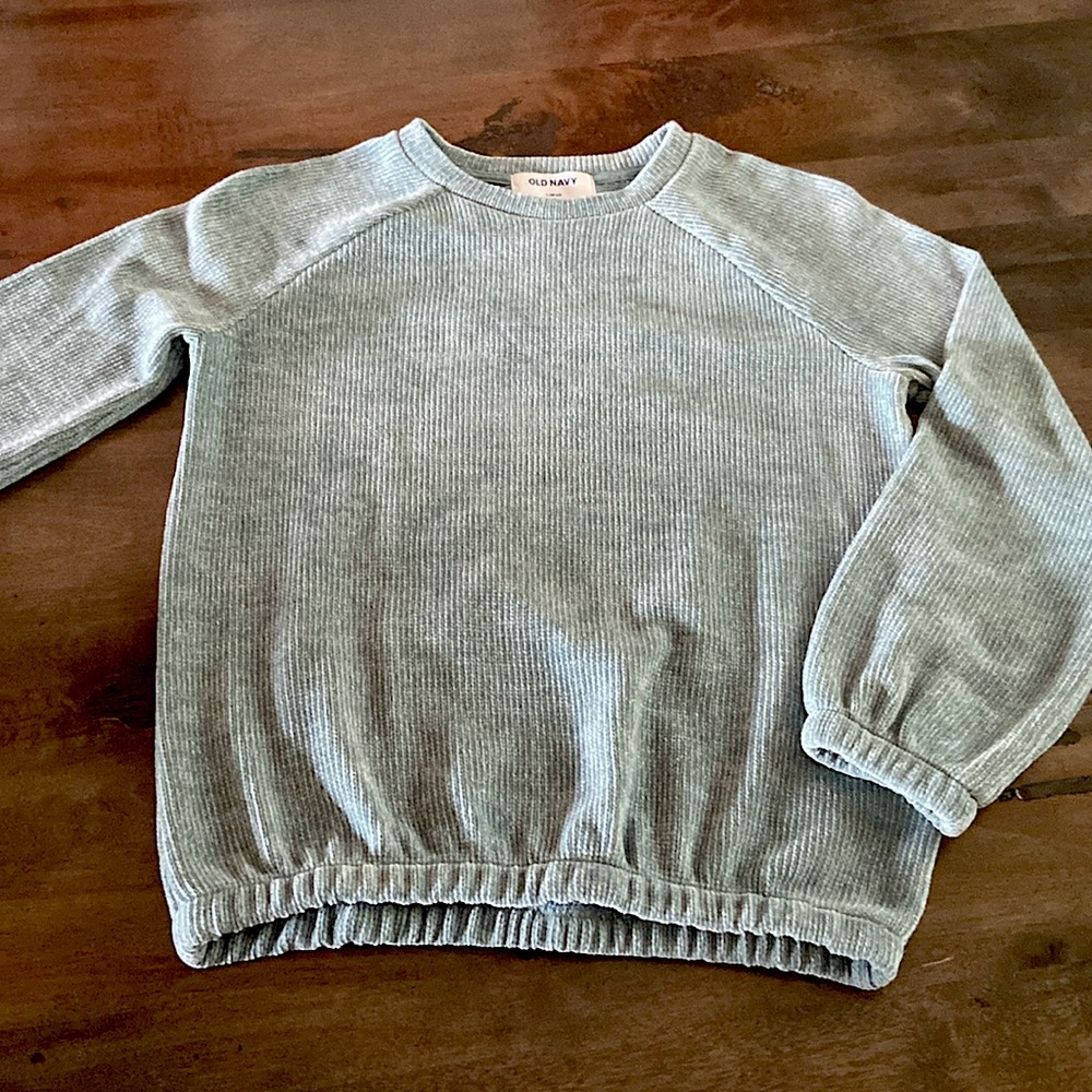 Girls waffled style light sweater